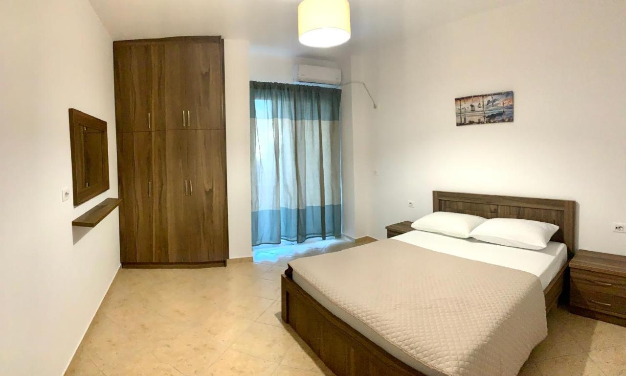 Sea La Vie Apartments Sarande Luaran gambar
