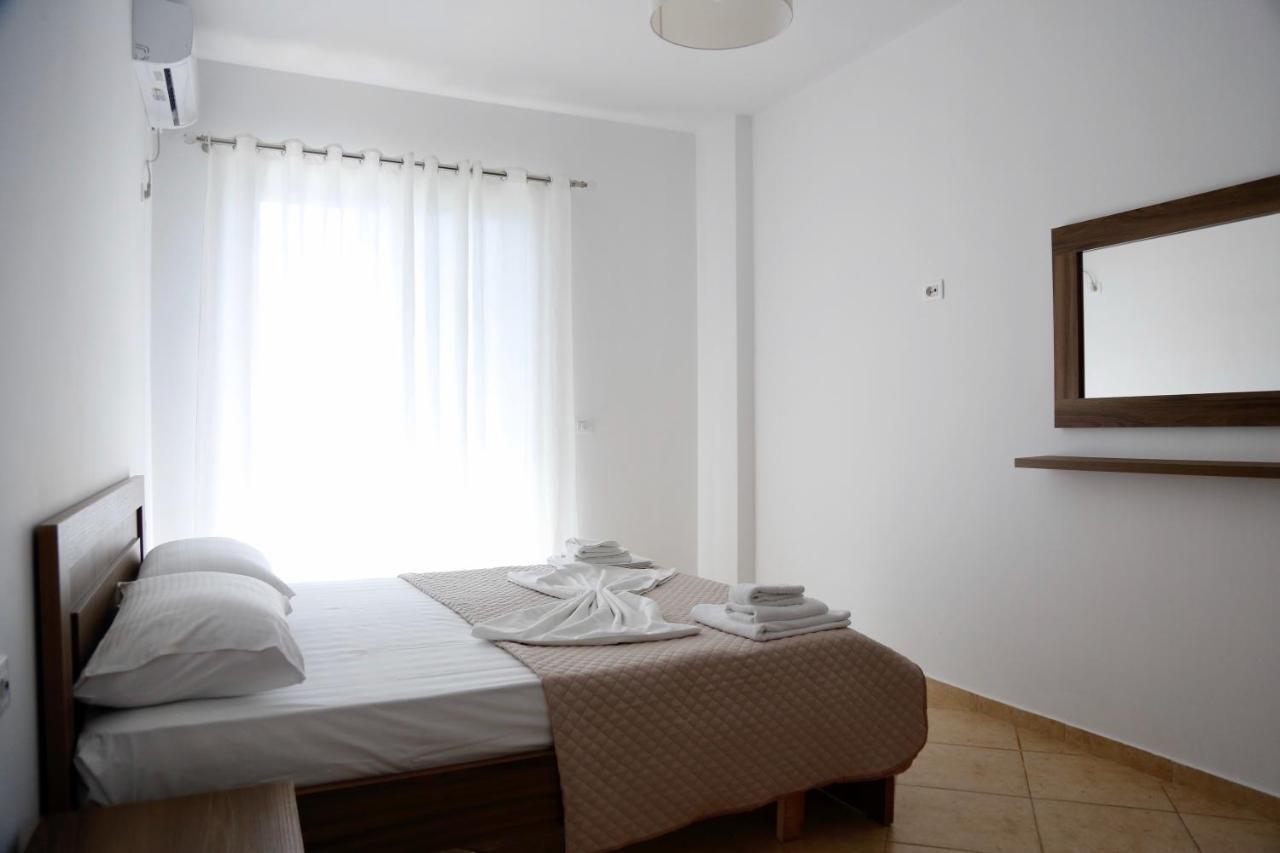 Sea La Vie Apartments Sarande Luaran gambar