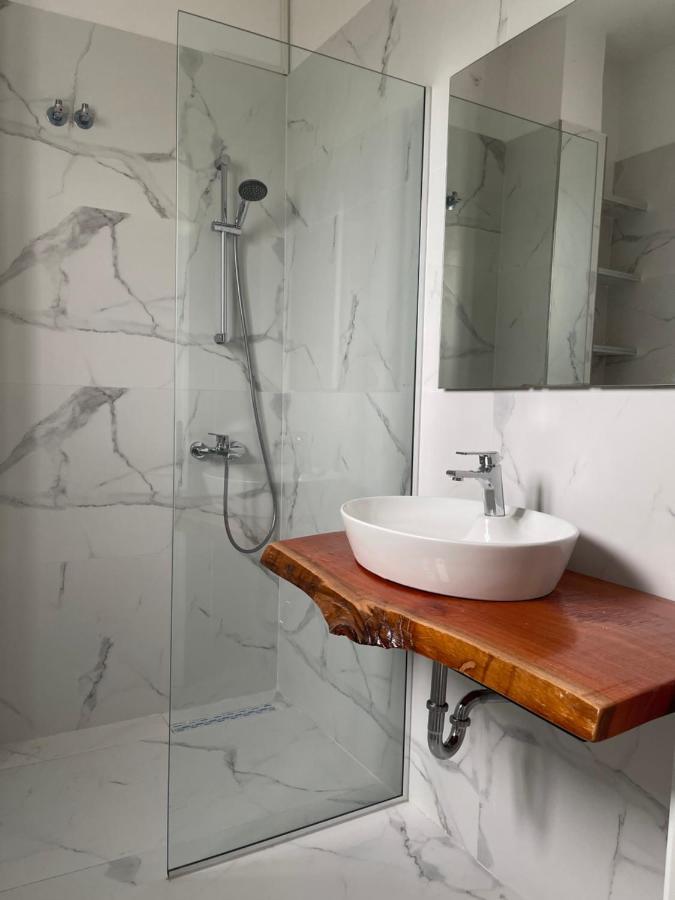 Sea La Vie Apartments Sarande Luaran gambar